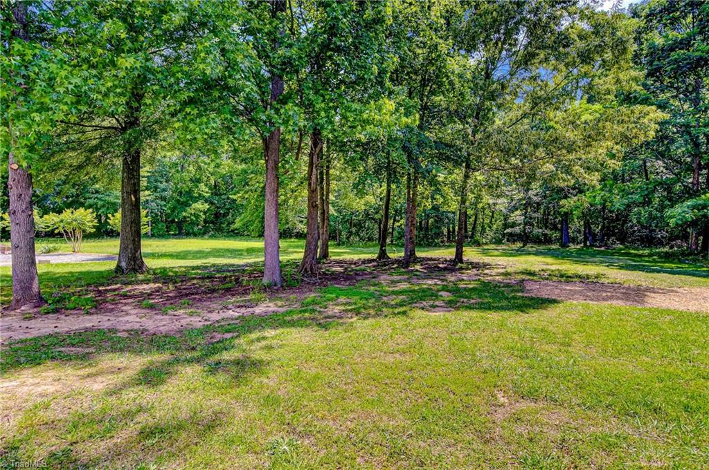4014 Braddock Road High Point, NC 27265 - Photo 28 of 28 Gallery Image 28