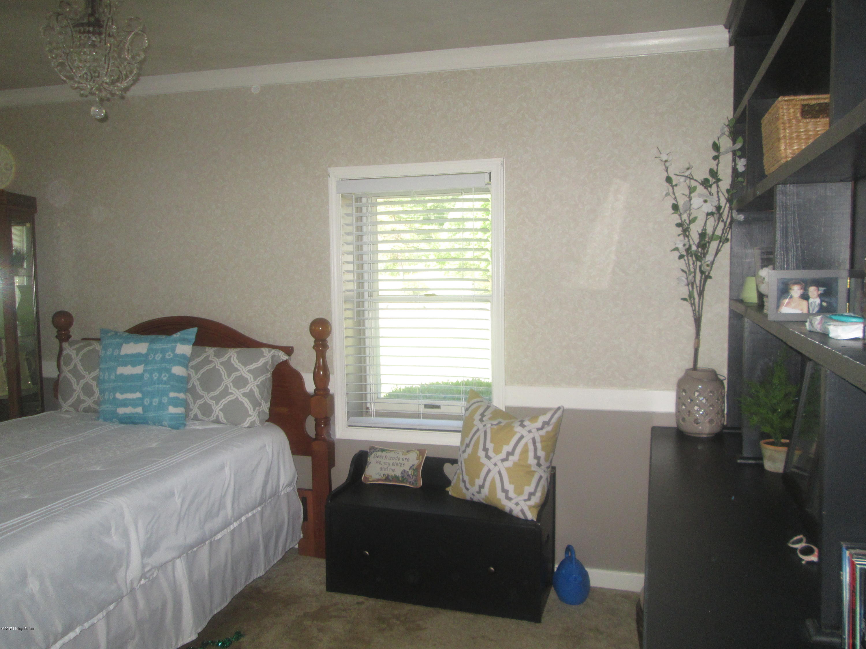 6111 Loretto Road Bardstown, KY 40004 - Photo 14 of 42 IMG_4198