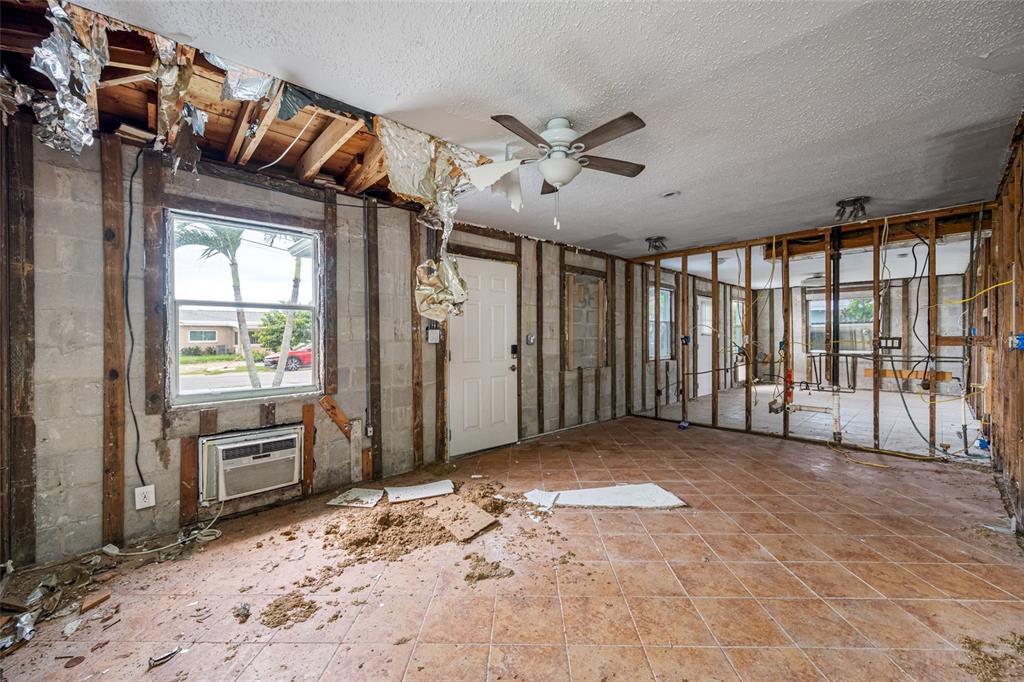 14111 West Parsley Drive Madeira Beach, FL 33708 - Photo 27 of 99