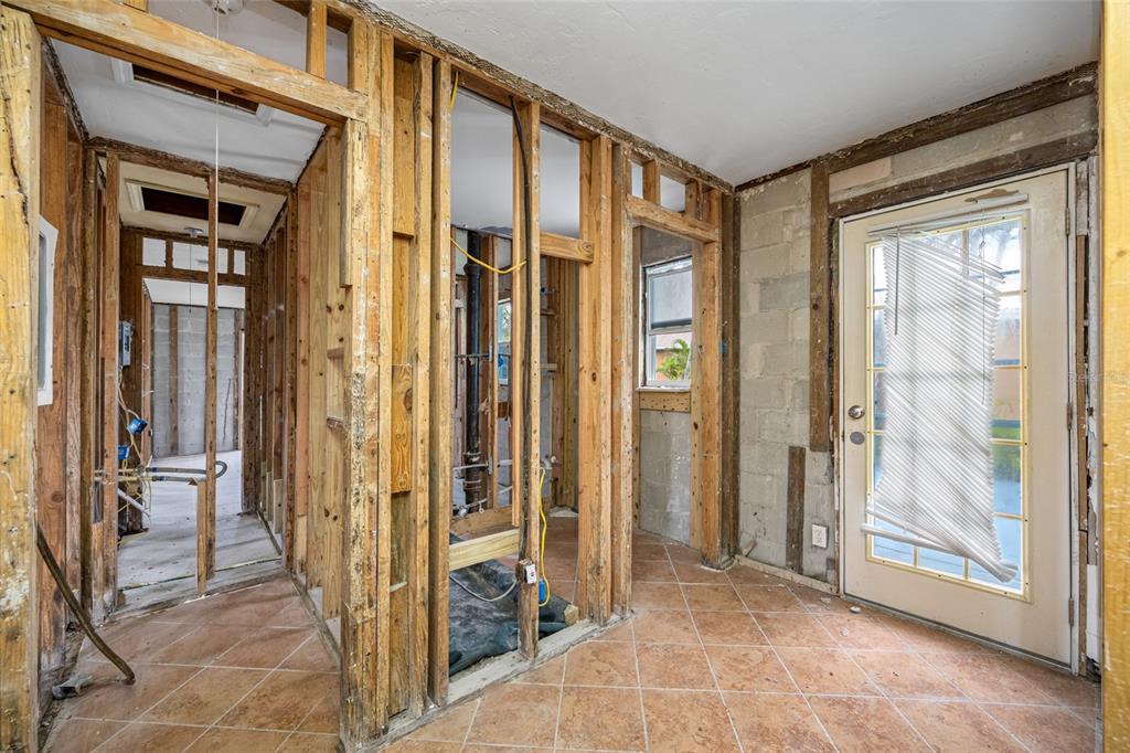 14111 West Parsley Drive Madeira Beach, FL 33708 - Photo 32 of 99