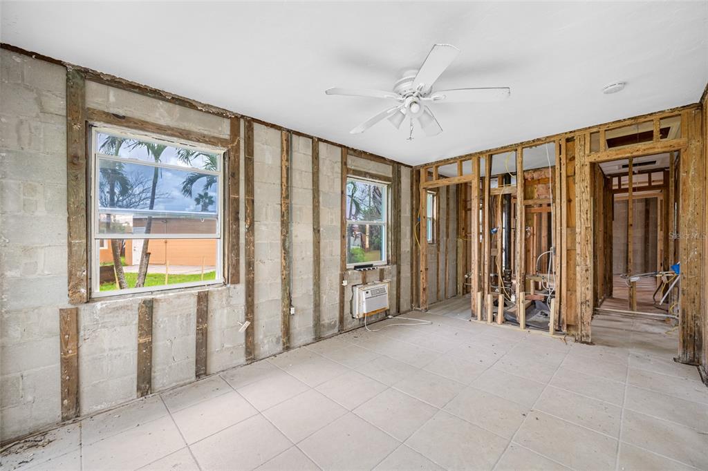 14111 West Parsley Drive Madeira Beach, FL 33708 - Photo 43 of 99 a view of an empty room with a window