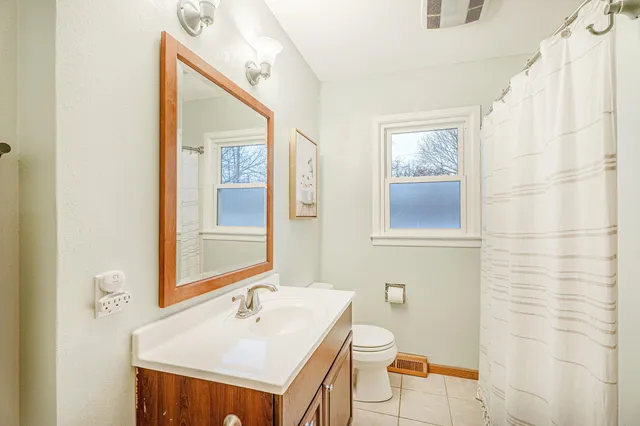 $370,000 | 1526 Arizona Pass, Madison, WI 53704