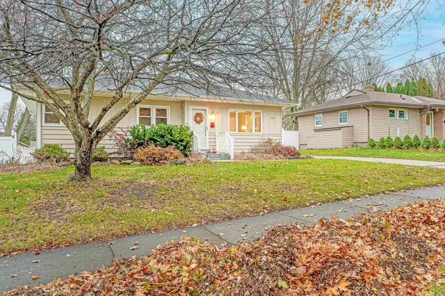 $370,000 | 1526 Arizona Pass, Madison, WI 53704