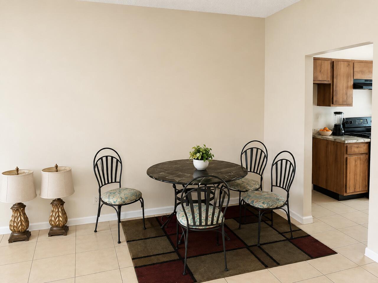 7824 Pembroke Road Miramar, FL 33023 - Photo 4 of 9 5BF902FF-DE9F-43B7-B94A-1CF7F11C8EC7