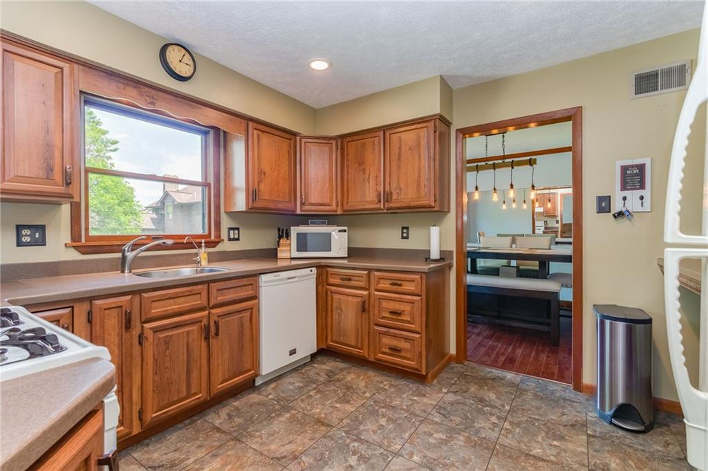 685 Sebring Road Beaver, PA 15009 - Photo 8 of 24 Gallery Image 8