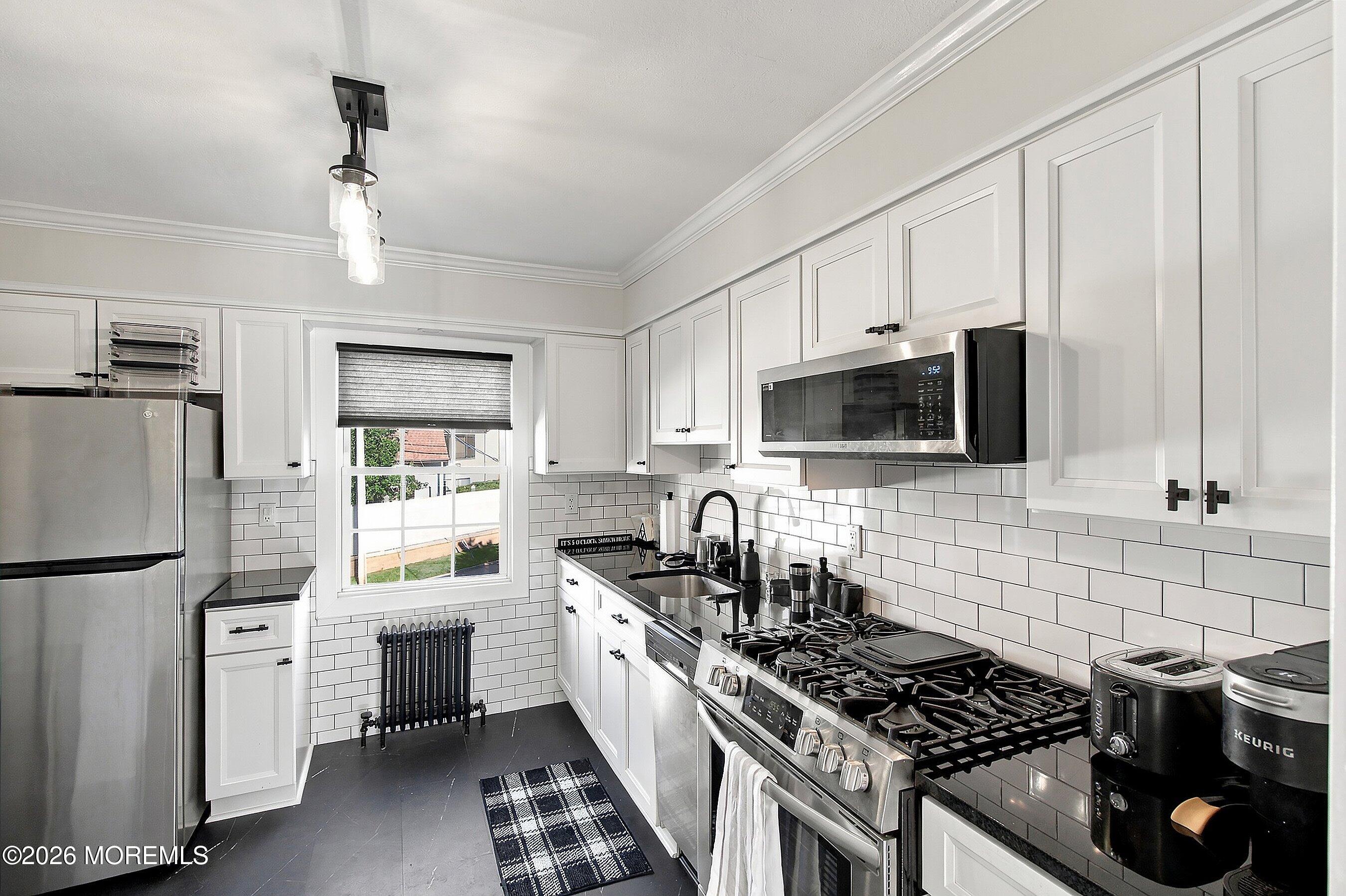 22 Pinckney Road, Unit D Red Bank, NJ 07701 - Photo 13 of 20 Kitchen