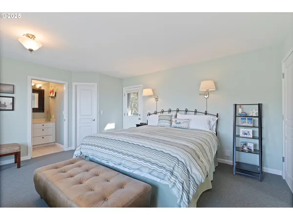 $900,000 | 5776 Northwest Keel Avenue, Lincoln City, OR 97367