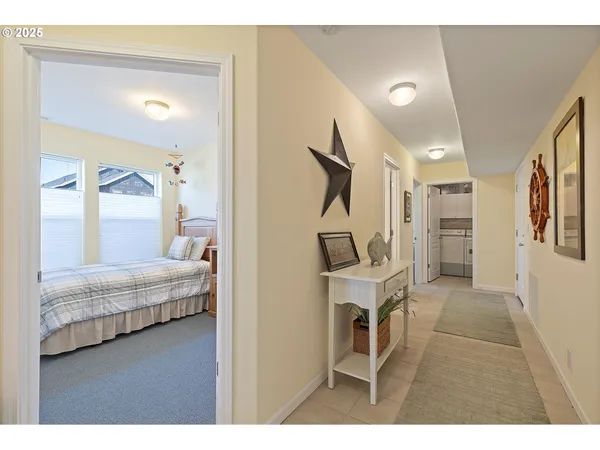 $900,000 | 5776 Northwest Keel Avenue, Lincoln City, OR 97367