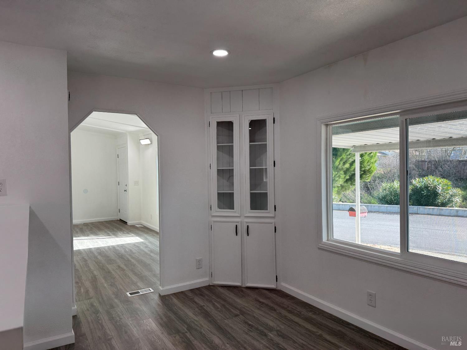 285 Lincoln Road West, Unit 317 Vallejo, CA 94590 - Photo 18 of 58