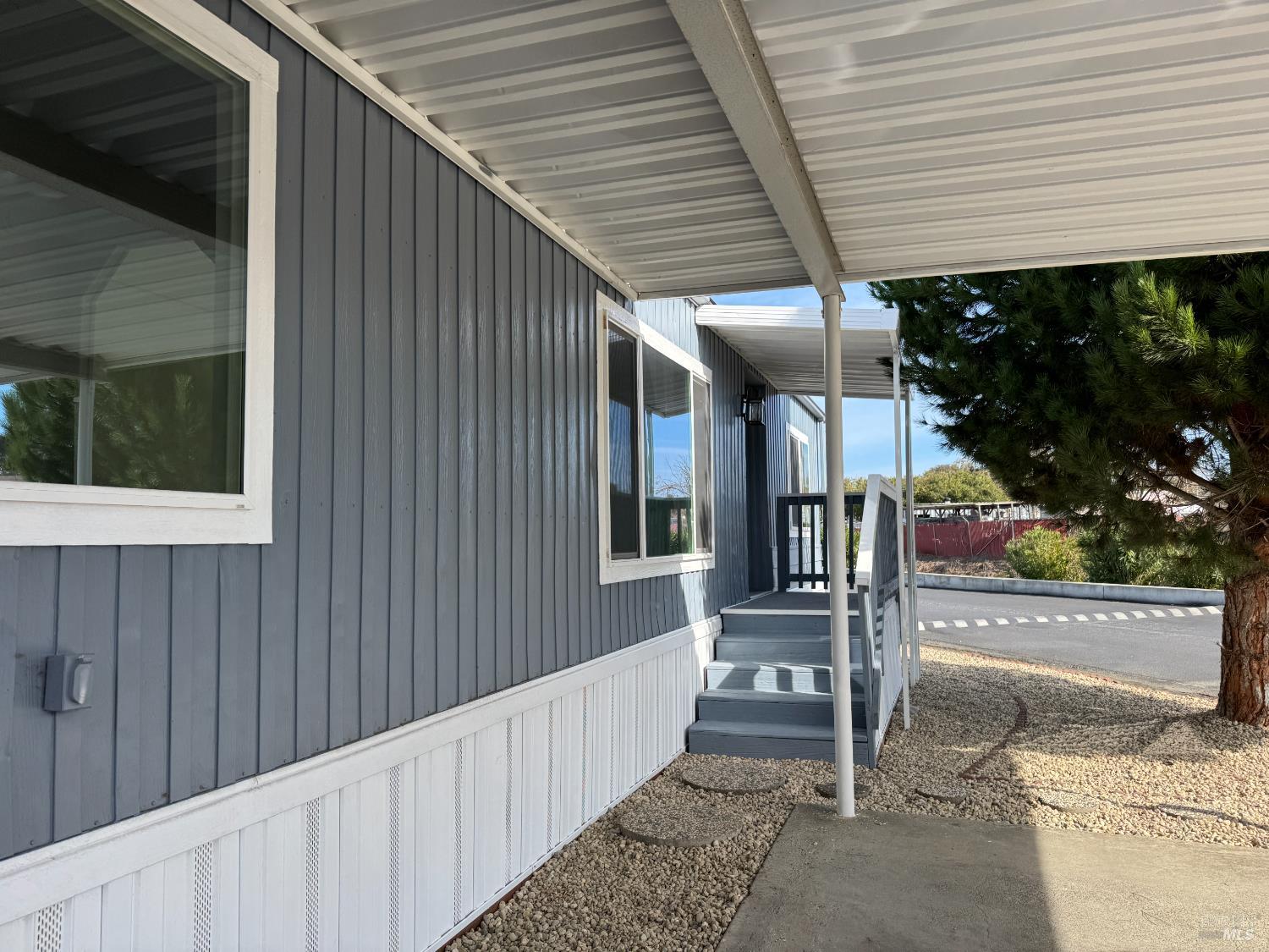 285 Lincoln Road West, Unit 317 Vallejo, CA 94590 - Photo 3 of 58