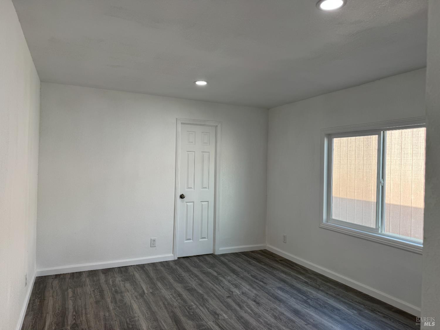 285 Lincoln Road West, Unit 317 Vallejo, CA 94590 - Photo 33 of 58