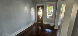 70-72 Middlesex Street Springfield, MA 01109 - Photo 5 of 38 5
