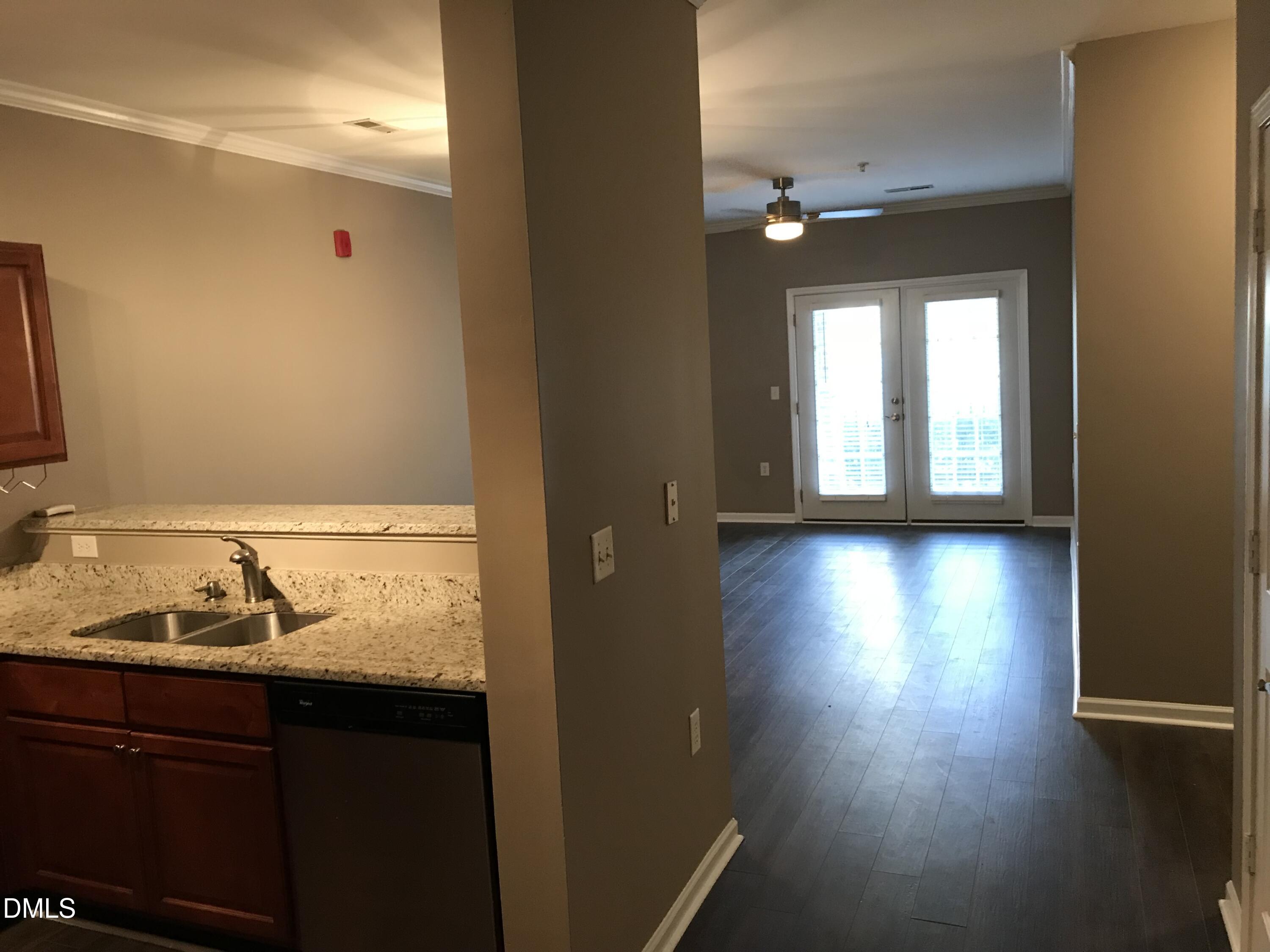 2610 Oldgate Drive, Unit 102 Raleigh, NC 27604 - Photo 4 of 18 IMG_0144