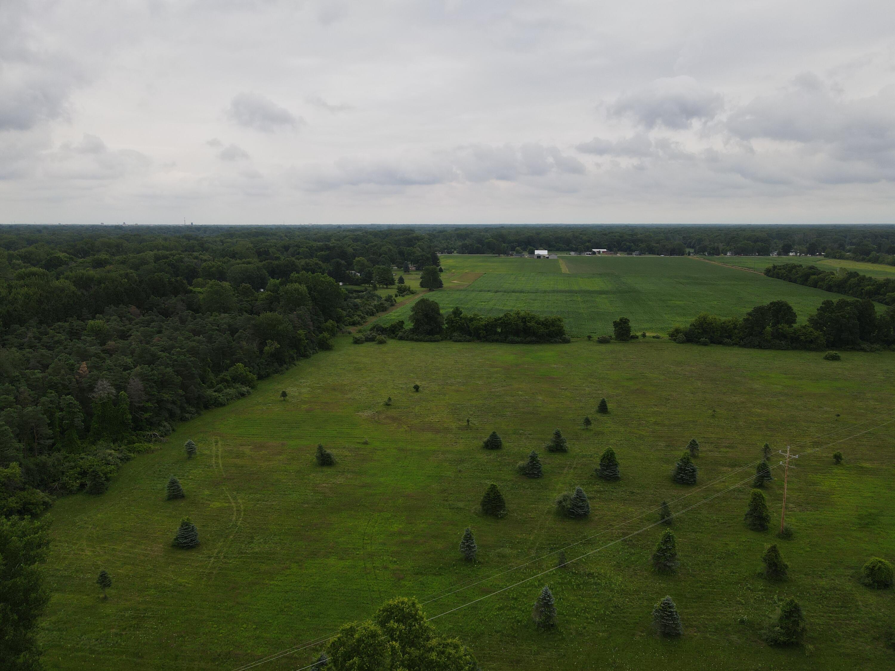 2315 Weigl Road Saginaw, MI 48609 - Photo 81 of 154 DJI_0505