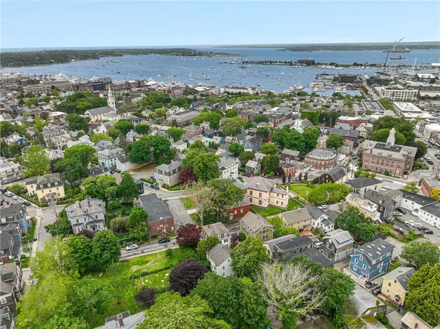 $4,000 | 24 Barney Street, Newport, RI 02840