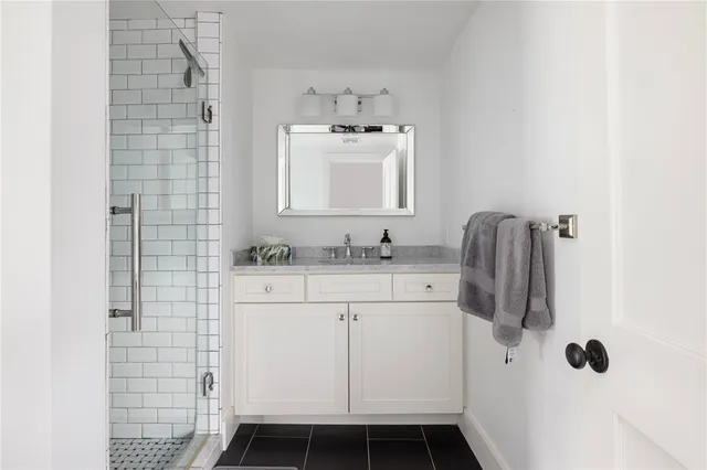 $4,000 | 24 Barney Street, Newport, RI 02840