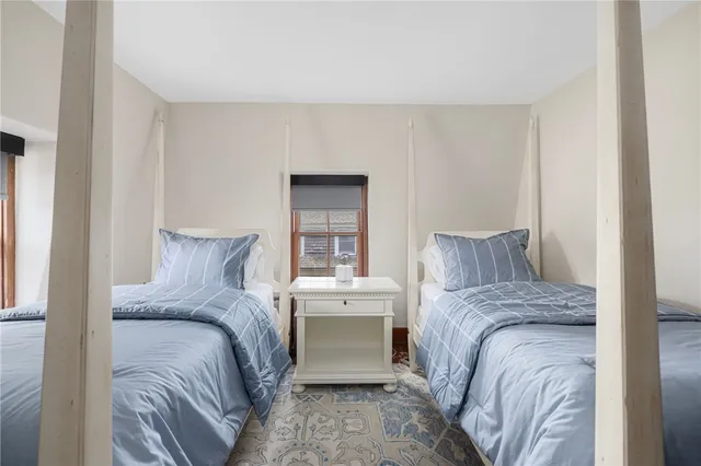 $4,000 | 24 Barney Street, Newport, RI 02840