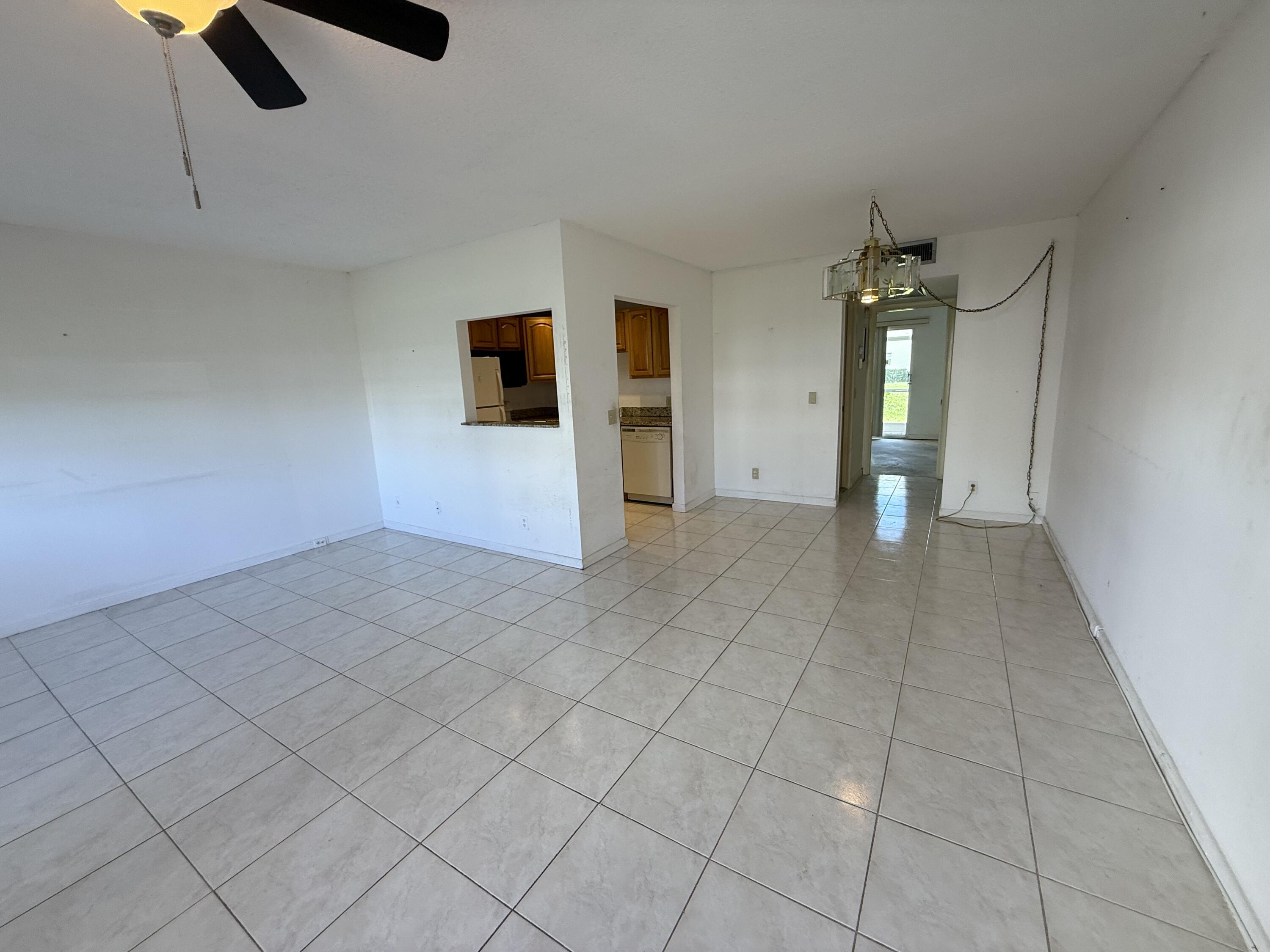 13 Dorset A Boca Raton, FL 33434 - Photo 19 of 69 IMG_0480