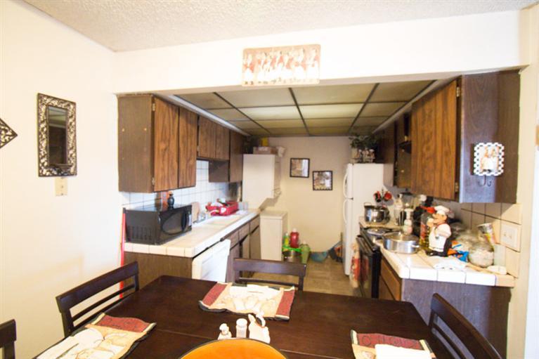657 West Parlier Avenue, Unit 108 Reedley, CA 93654 - Photo 5 of 8 Gallery Image 5