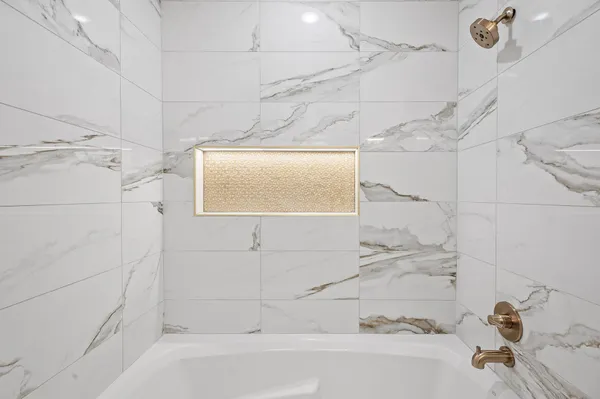 $699,900 | 2318 Johnson Street Northeast, Unit 201, Minneapolis, MN 55418