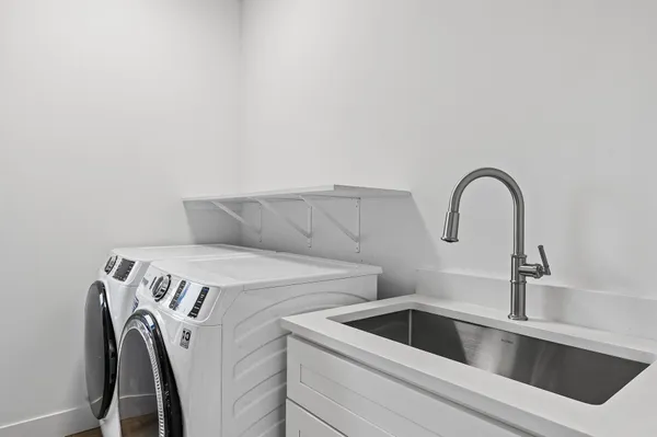 $699,900 | 2318 Johnson Street Northeast, Unit 201, Minneapolis, MN 55418