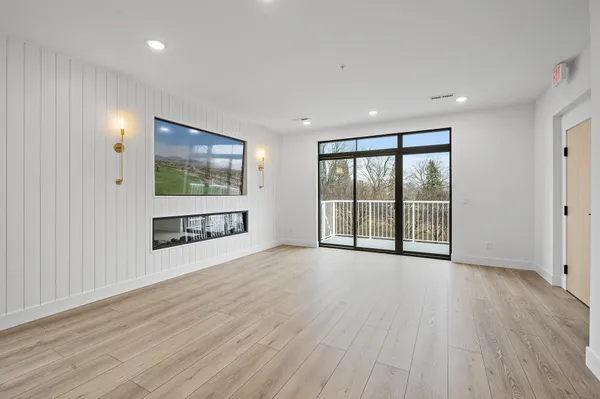 $699,900 | 2318 Johnson Street Northeast, Unit 201, Minneapolis, MN 55418