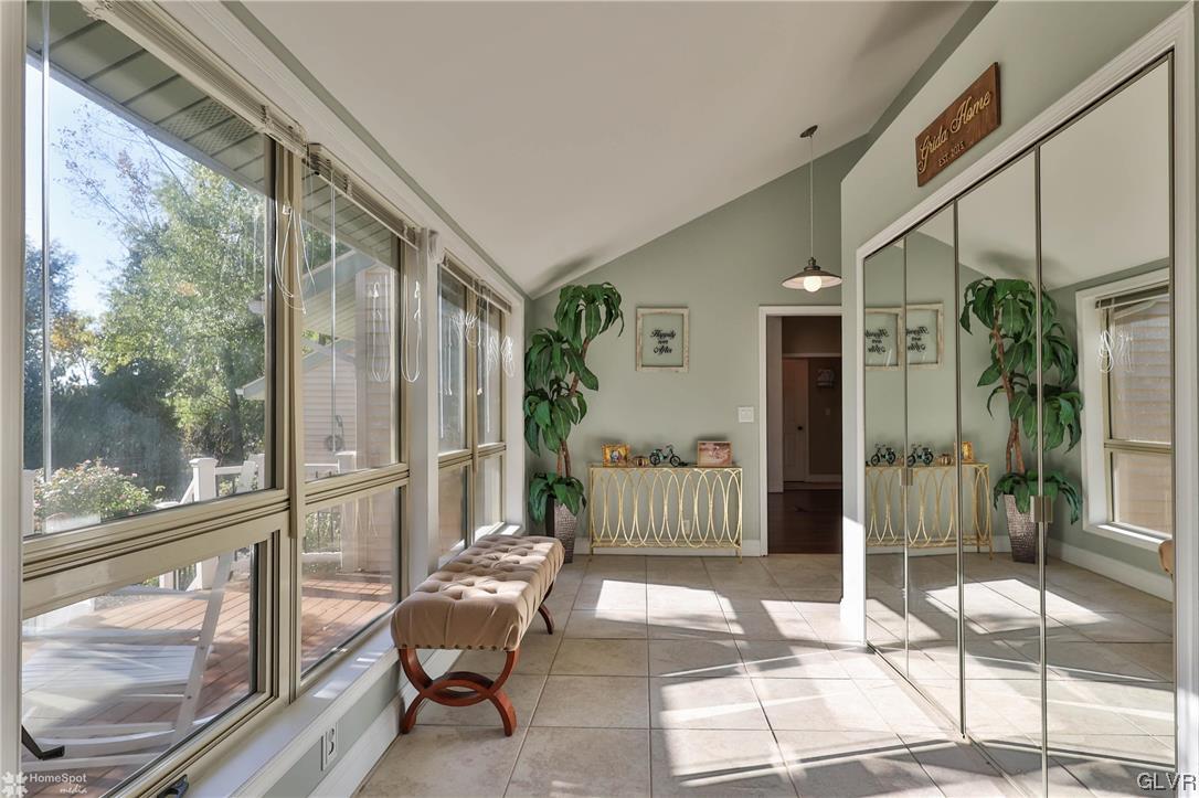 4175 Sherry Hill Road Hellertown, PA 18055 - Photo 13 of 50