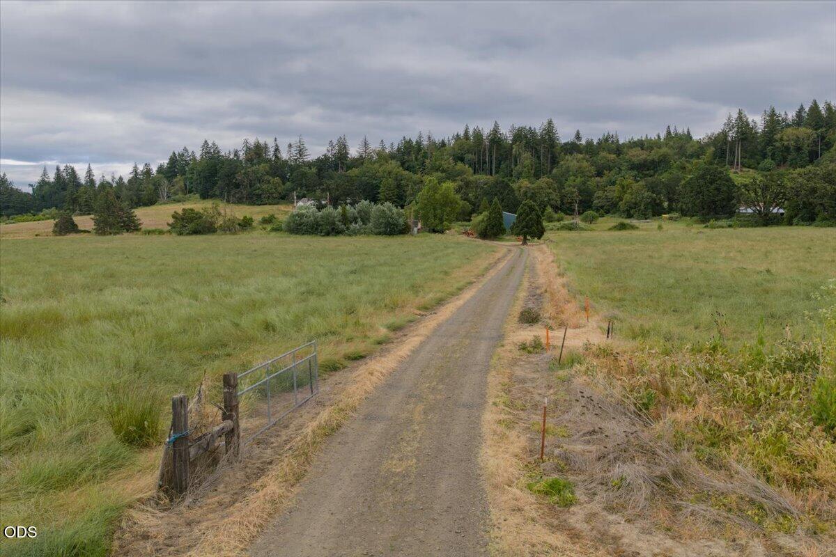 38289 South Ruby Loop Scio, OR 97374 - Photo 45 of 52