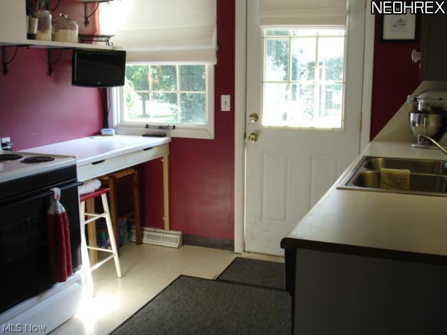 5174 Fulton Road Northwest Canton, OH 44718 - Photo 14 of 15