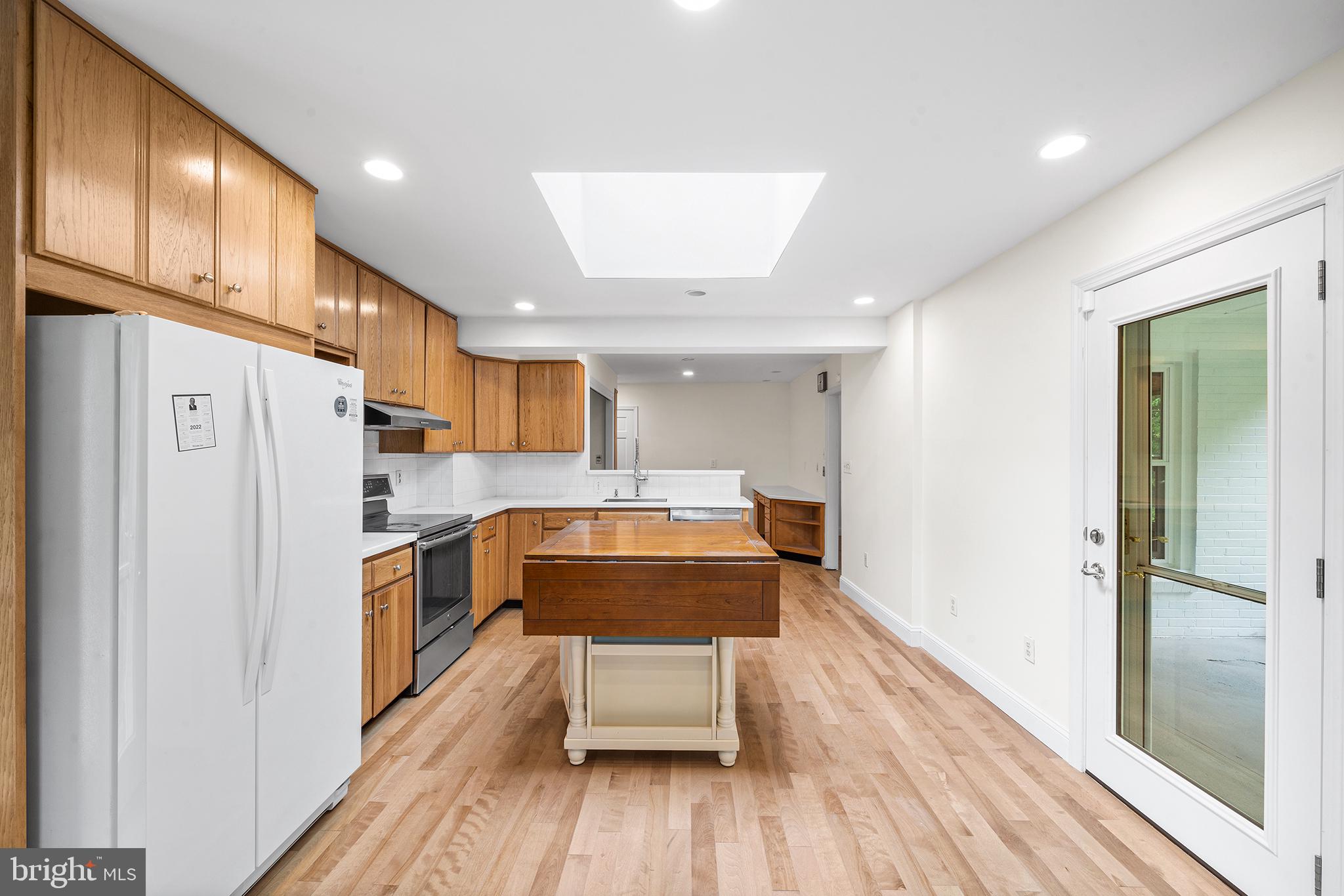 310 Barberry Lane Wayne, PA 19087 - Photo 15 of 36