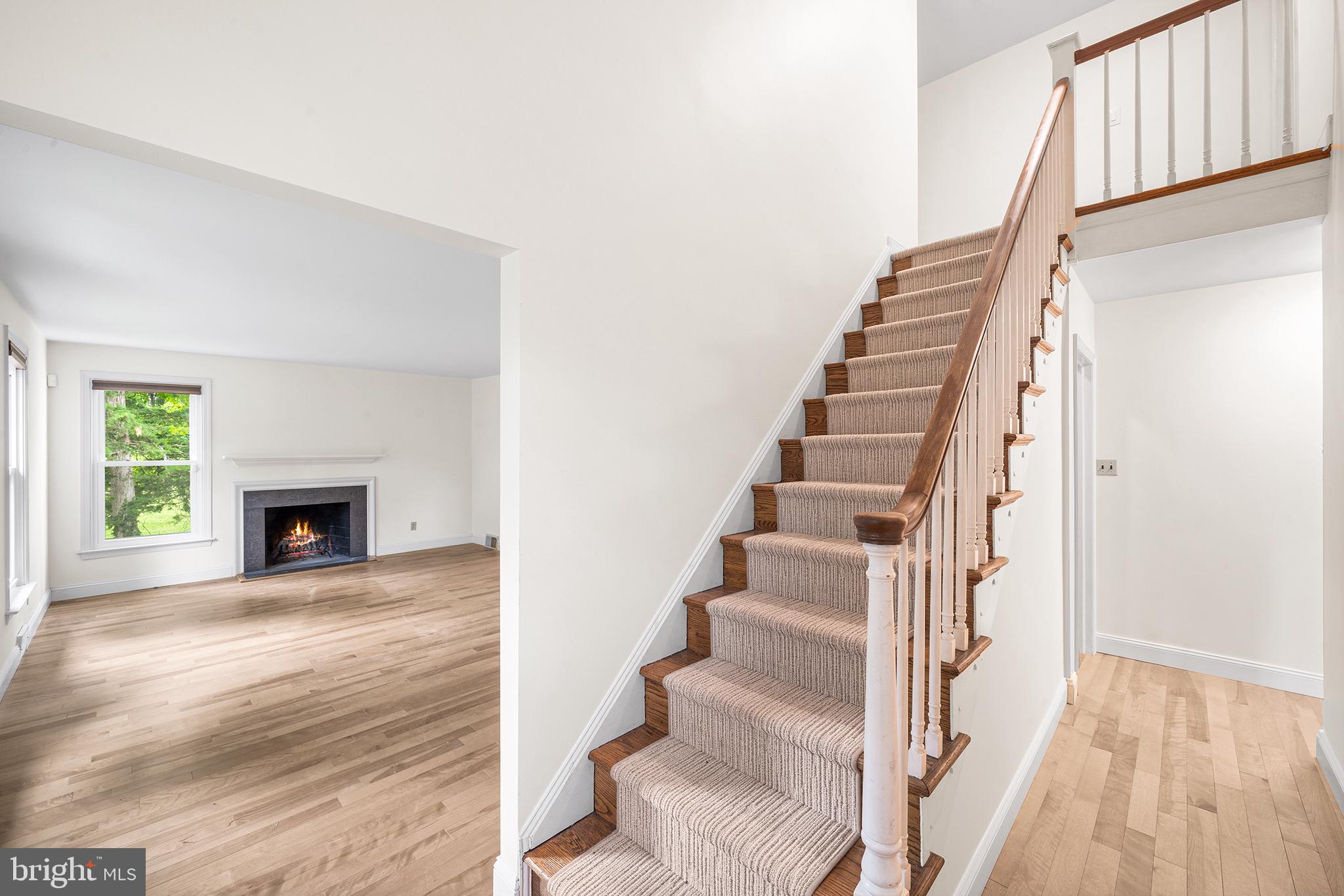 310 Barberry Lane Wayne, PA 19087 - Photo 7 of 36