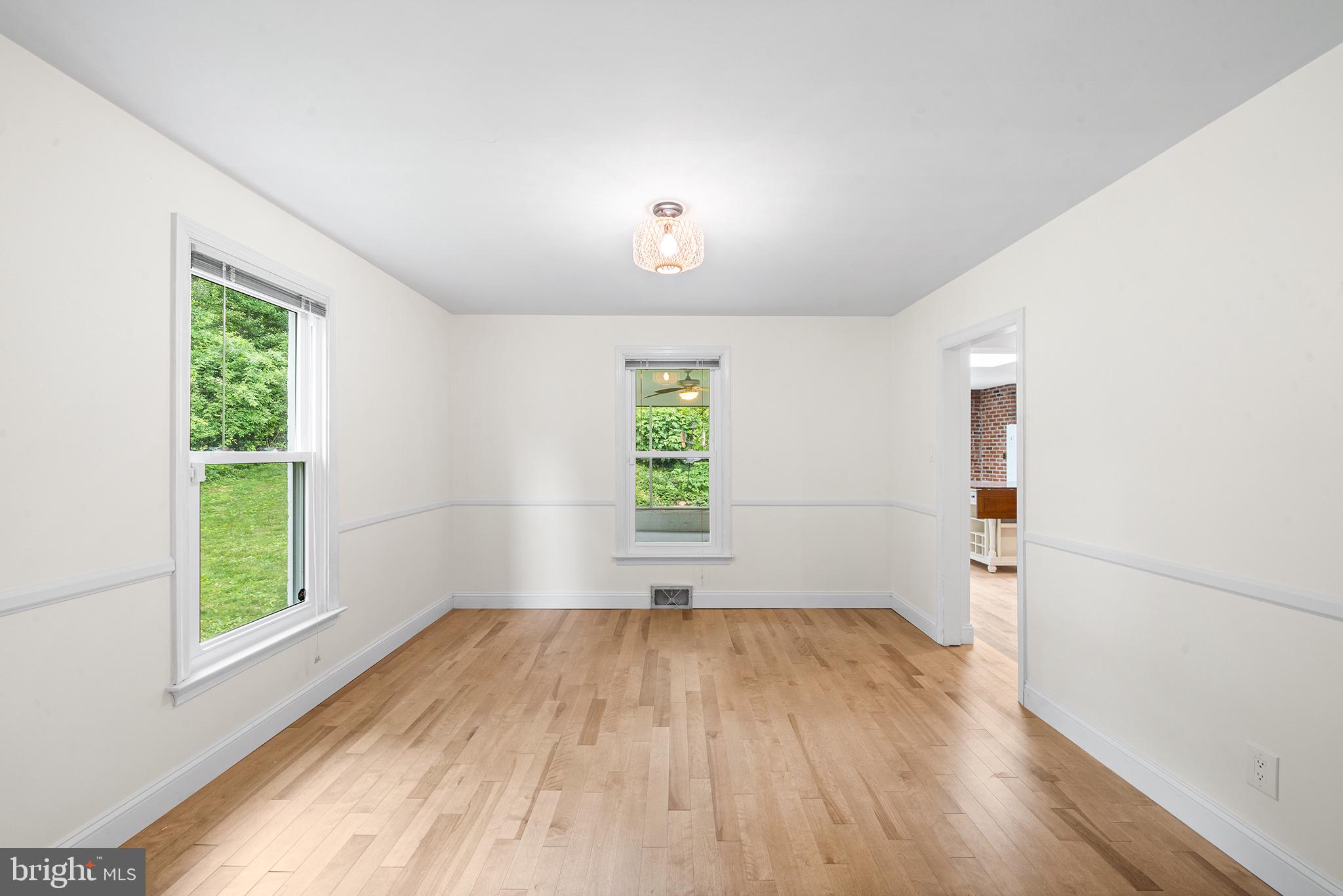 310 Barberry Lane Wayne, PA 19087 - Photo 10 of 36