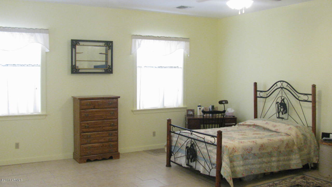 4126 North Colt Road Apache Junction, AZ 85119 - Photo 8 of 18 Master Bedroom
