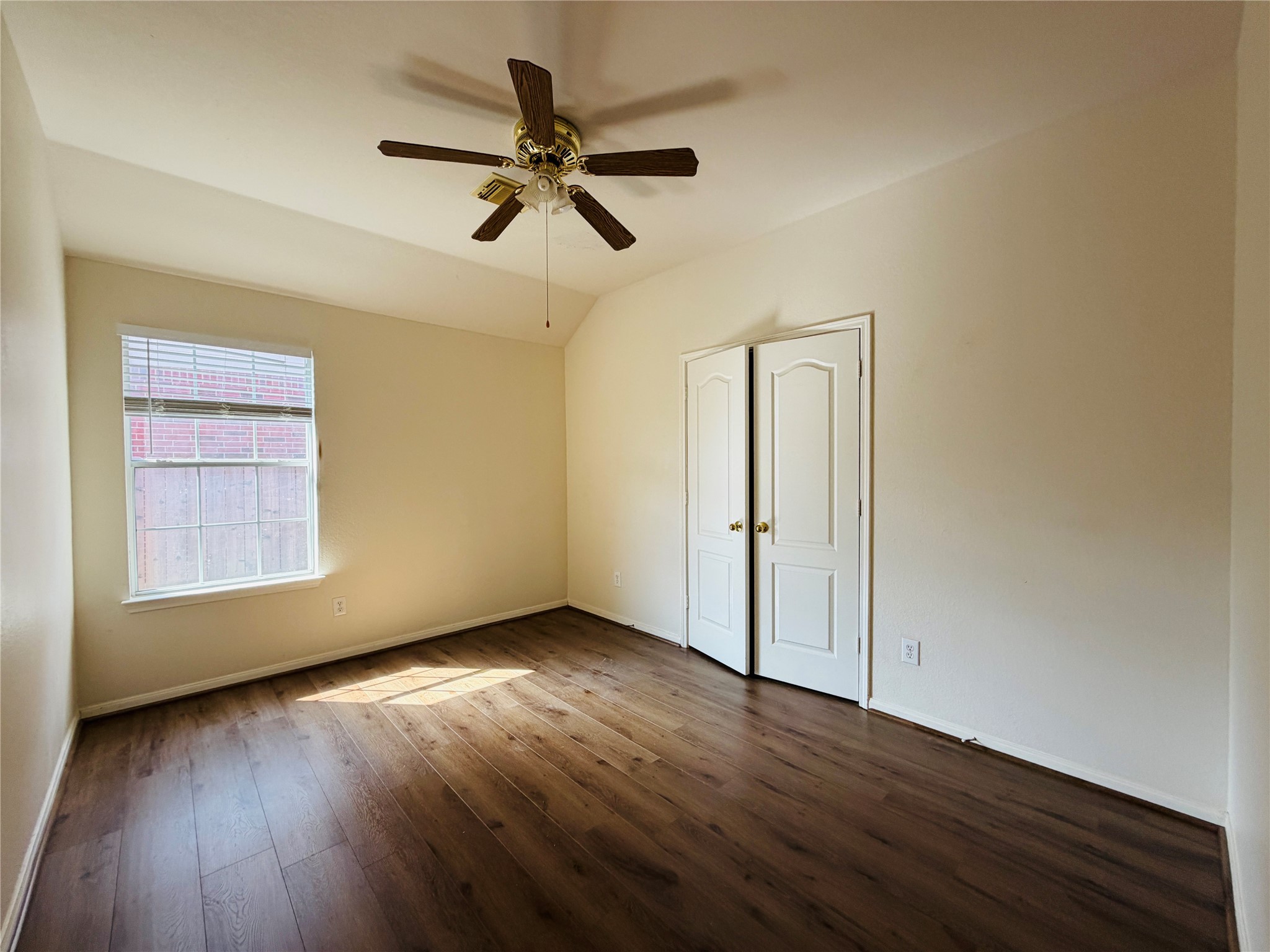 3815 Beacon's View Friendswood, TX 77546 - Photo 19 of 28