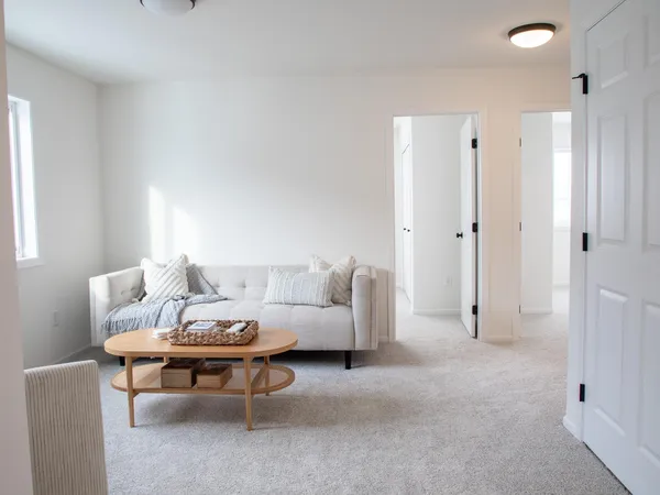 $399,999 | 7901 Lost River Road, Horace, ND 58047