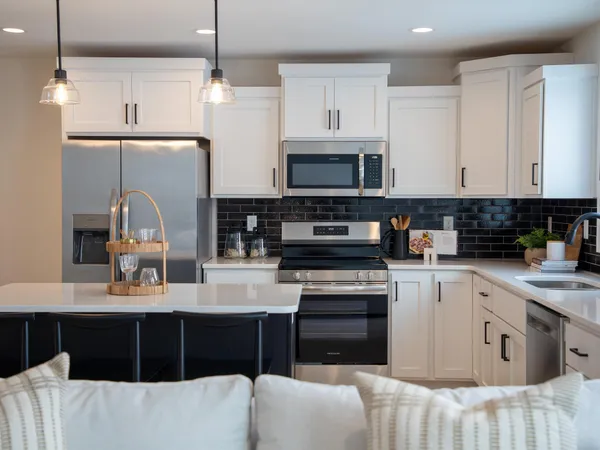 $399,999 | 7901 Lost River Road, Horace, ND 58047