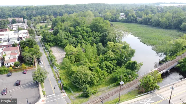 $159,000 | 305 Tatham Street, Burlington, NJ 08016