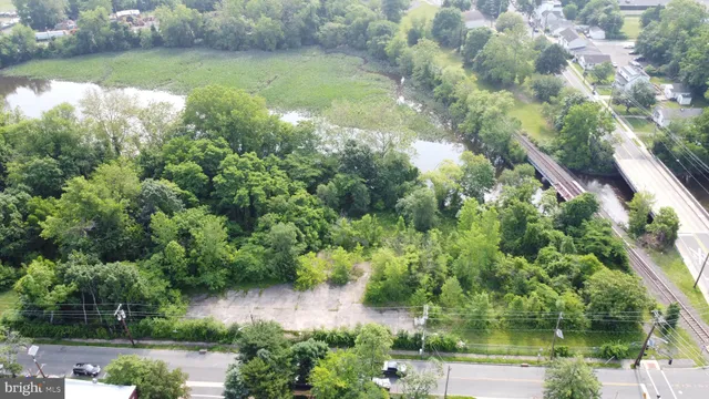 $159,000 | 305 Tatham Street, Burlington, NJ 08016