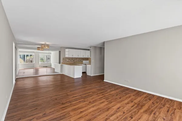 $2,000 | 19 North 1st Street, Unit B407, Minneapolis, MN 55401