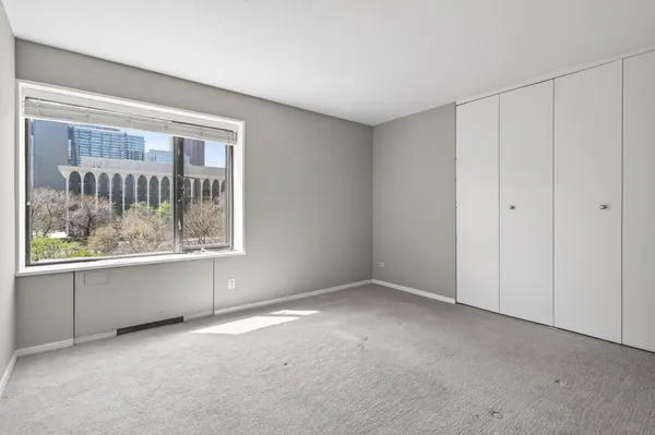 $2,000 | 19 North 1st Street, Unit B407, Minneapolis, MN 55401