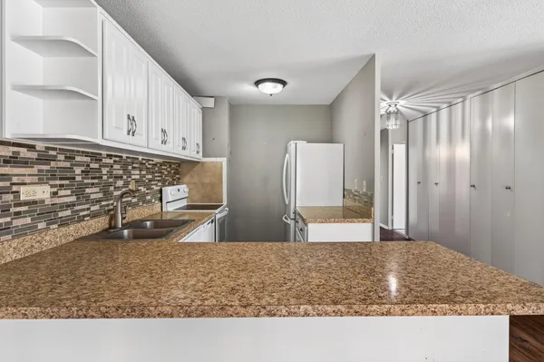 $2,000 | 19 North 1st Street, Unit B407, Minneapolis, MN 55401
