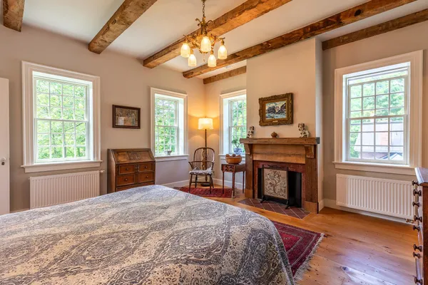 $2,950,000 | 61 Academy Circle, Woodstock, VT 05071