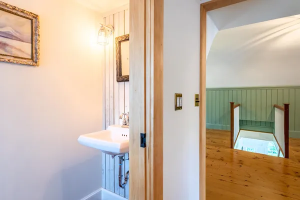 $2,950,000 | 61 Academy Circle, Woodstock, VT 05071