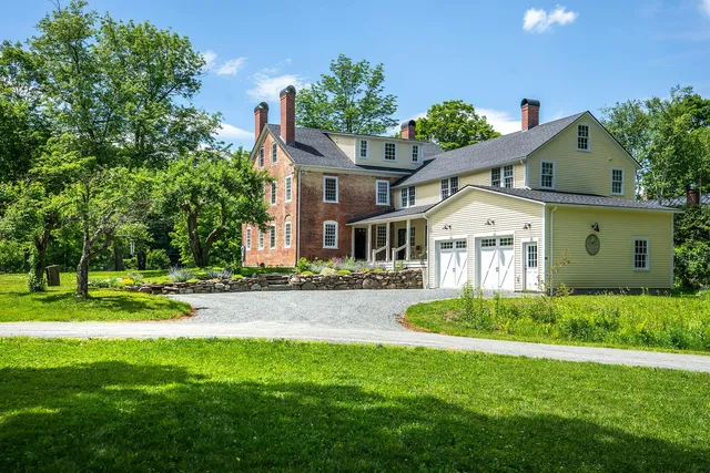 $3,500,000 | 61 Academy Circle, Woodstock, VT 05071