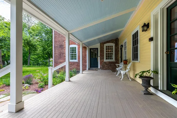 $2,950,000 | 61 Academy Circle, Woodstock, VT 05071