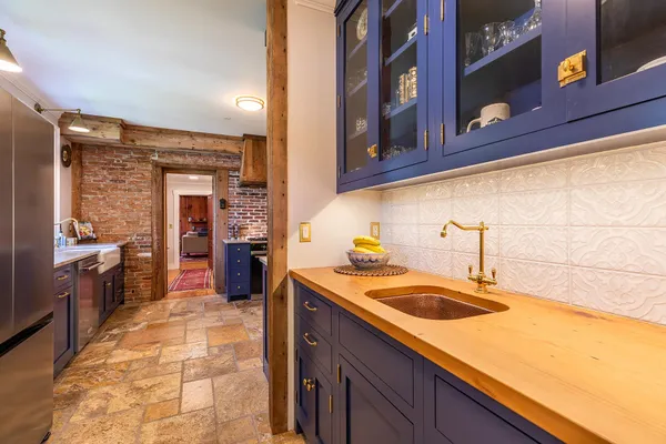 $2,950,000 | 61 Academy Circle, Woodstock, VT 05071