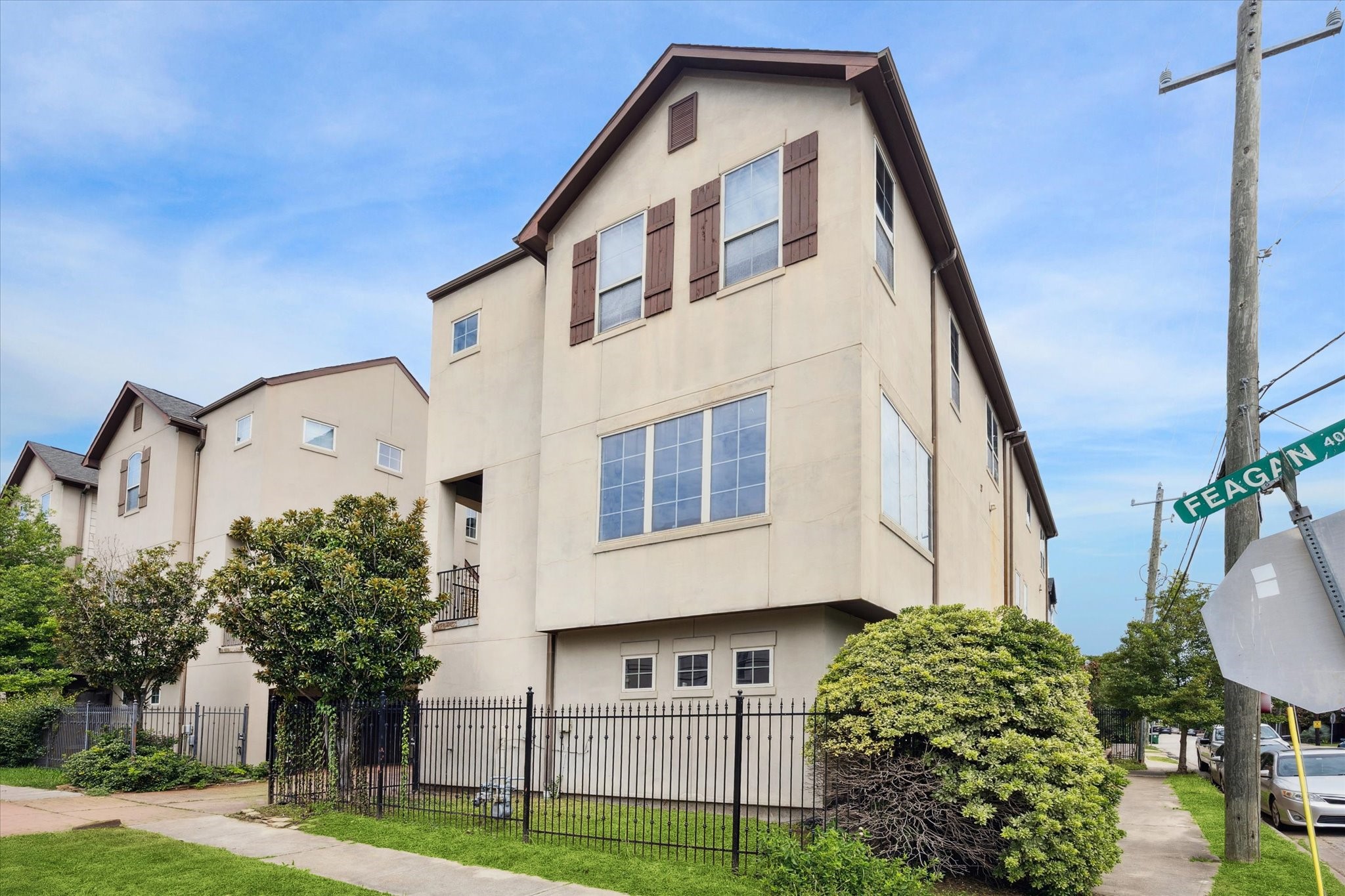 4004 Feagan Street, Unit A Houston, TX 77007 - Photo 2 of 32