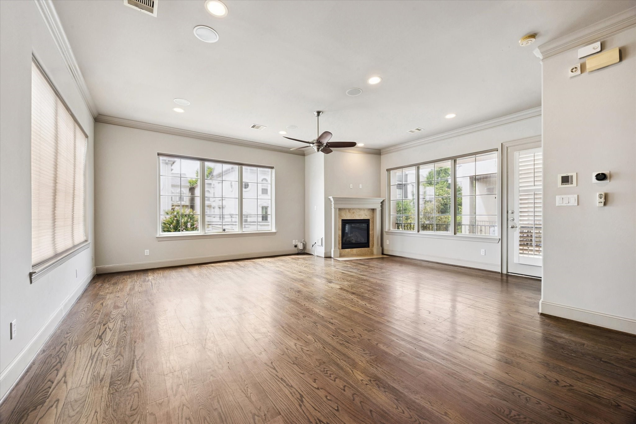 4004 Feagan Street, Unit A Houston, TX 77007 - Photo 8 of 32