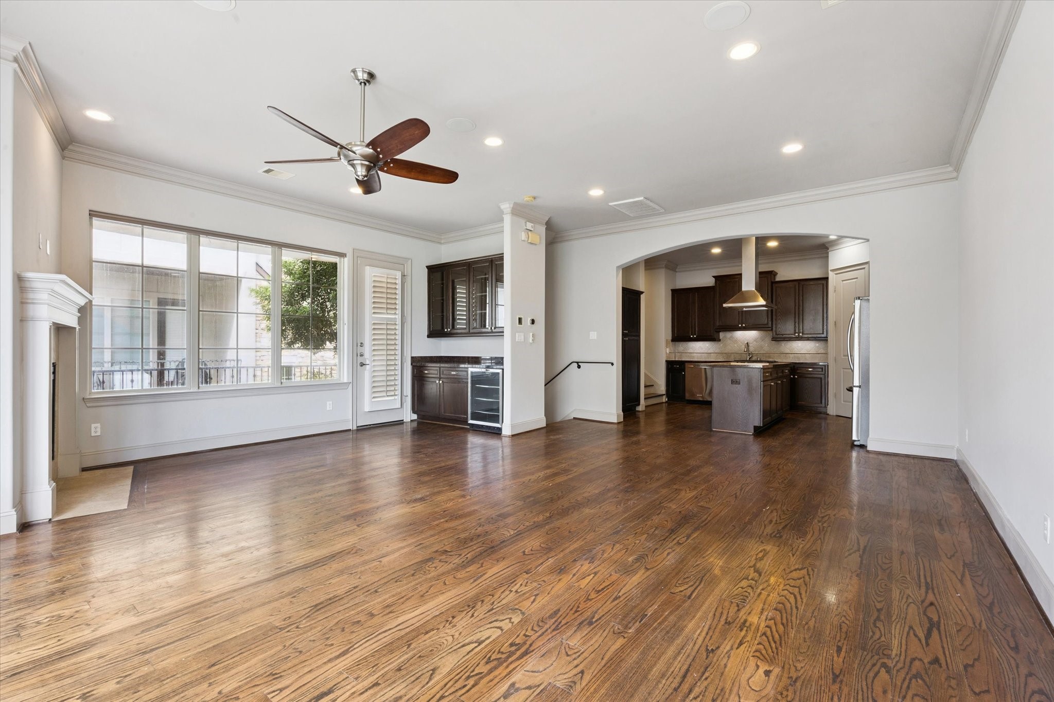4004 Feagan Street, Unit A Houston, TX 77007 - Photo 9 of 32 Large open living space