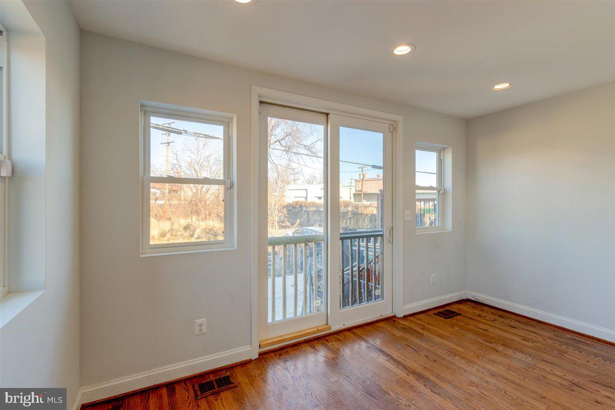 1316 Ridge Place Southeast Washington, DC 20020 - Photo 14 of 28 Main Floor Family Room